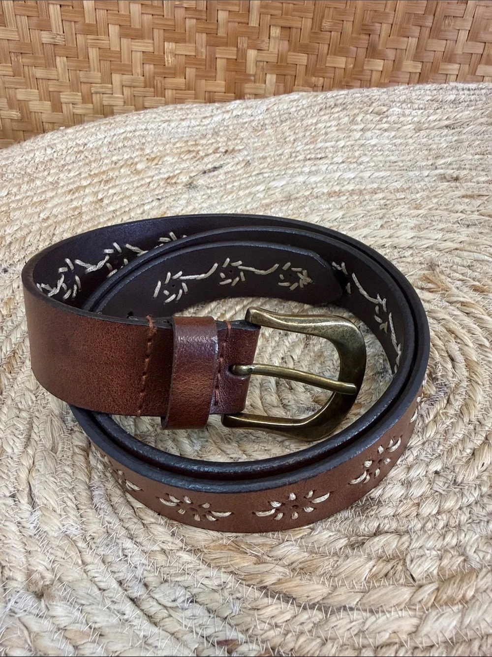 Genuine Leather Floral Cutout Embroidered Belt Brown Brass Buckle Size Medium